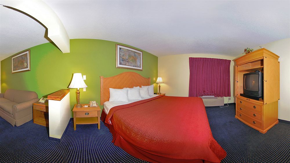 Quality Inn & Suites Anderson I-69 Zewnętrze zdjęcie
